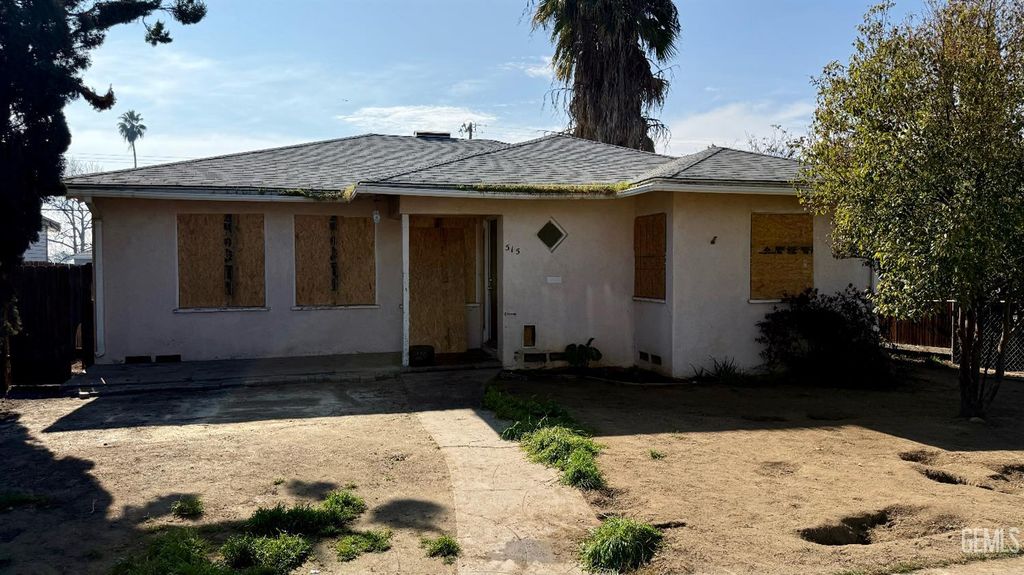515 Woodrow Avenue, Bakersfield, CA 93308
