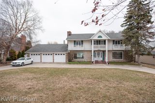 2894 Military Street, Port Huron, MI 48060