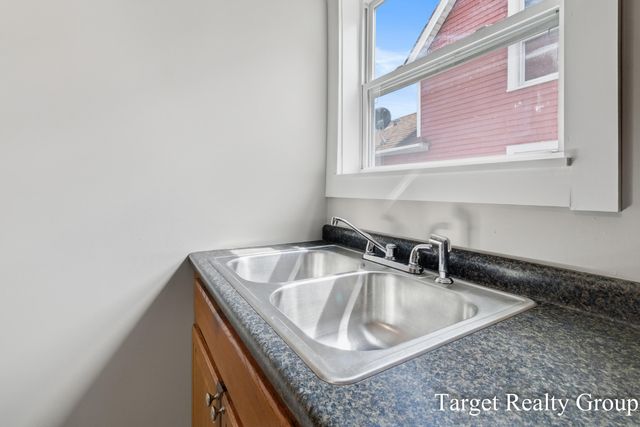 2129 Stafford Avenue Sw, City Of Grand Rapids, MI 49507