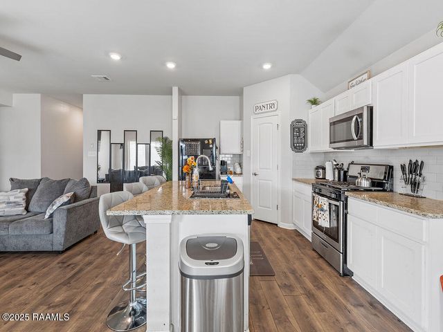 310 Colt Lane, Lafayette, LA 70507