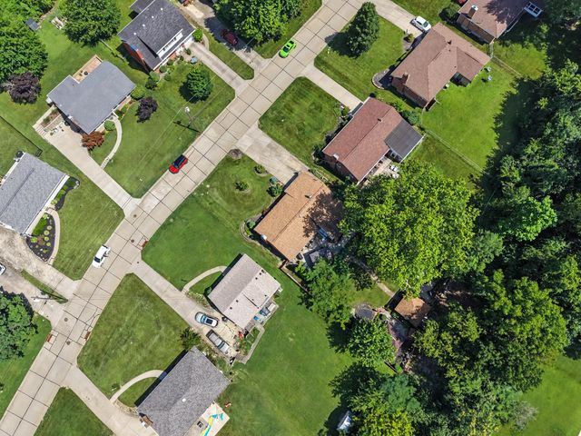 1395 Vidot Court, Covington, KY 41011