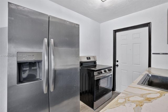 636 NW 14th Terrace 636, Fort Lauderdale, FL 33311