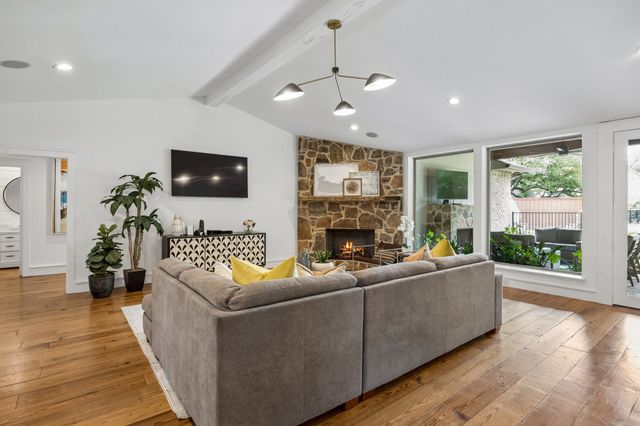 6520 Calais Drive, Dallas, TX 75254