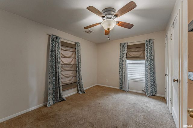 5 MELODY Lane, Springfield, IL 62702