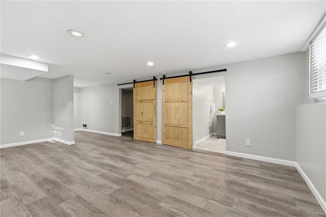 5919 E 56th Street, Kansas City, MO 64129