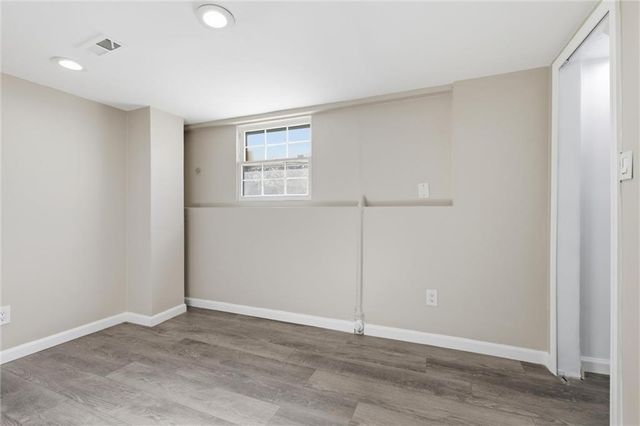 5919 E 56th Street, Kansas City, MO 64129