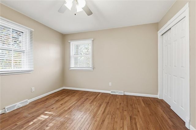 5919 E 56th Street, Kansas City, MO 64129