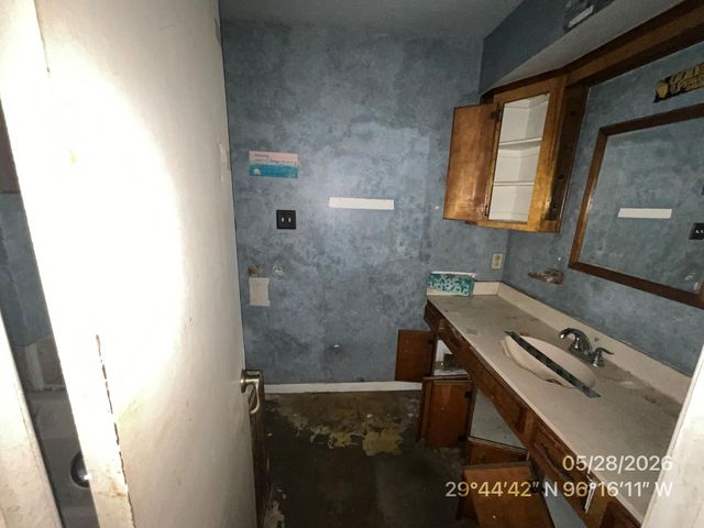 2366 Beckendorff, Sealy, TX 77474
