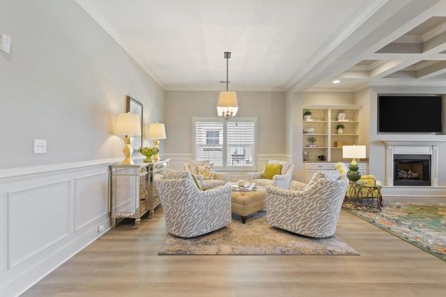 809 Bluffview Dr., Myrtle Beach, SC 29579