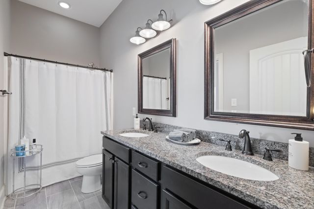 809 Bluffview Dr., Myrtle Beach, SC 29579