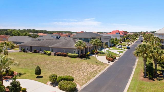 809 Bluffview Dr., Myrtle Beach, SC 29579