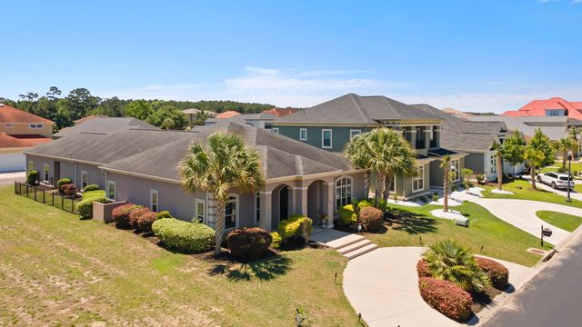809 Bluffview Dr., Myrtle Beach, SC 29579
