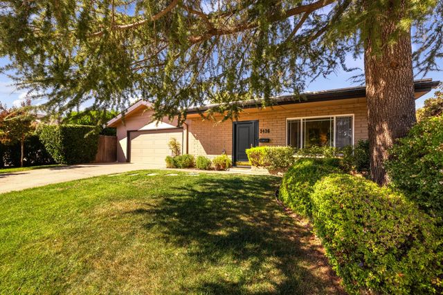 3436 S Port Dr, Sacramento, CA 95826