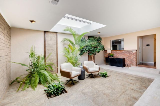 3436 S Port Dr, Sacramento, CA 95826