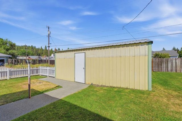 6128 N Belt Ave, Spokane, WA 99205