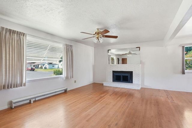 6128 N Belt Ave, Spokane, WA 99205