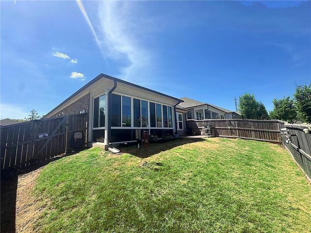 239 Floral Valley Drive, Woodstock, GA 30188