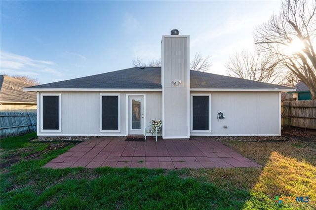 812 Silver Stone Drive, Temple, TX 76502