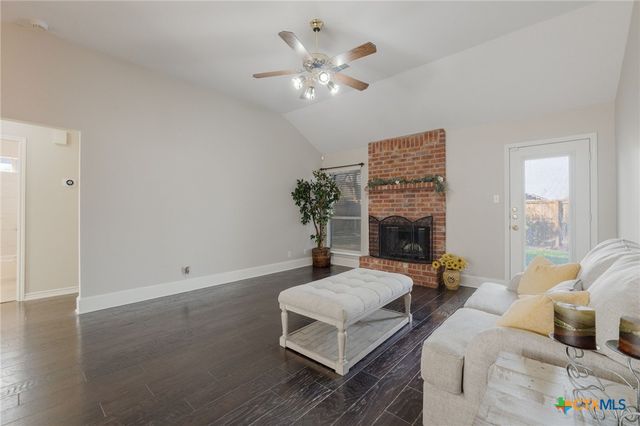 812 Silver Stone Drive, Temple, TX 76502