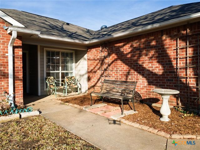 812 Silver Stone Drive, Temple, TX 76502