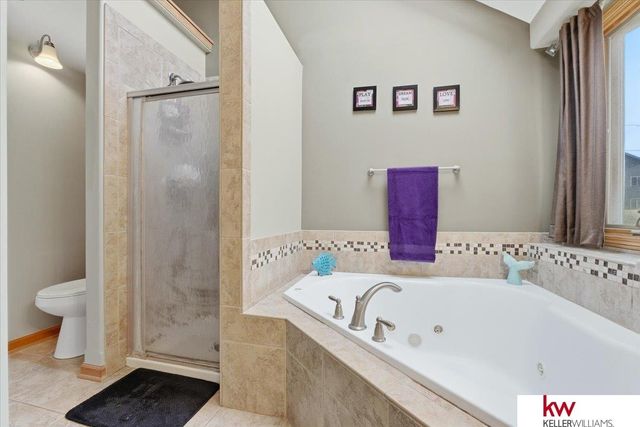 1138 Beaver Lake Boulevard, Plattsmouth, NE 68048