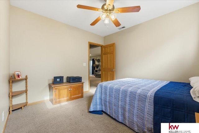 1138 Beaver Lake Boulevard, Plattsmouth, NE 68048