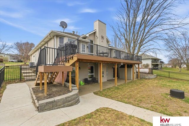 1138 Beaver Lake Boulevard, Plattsmouth, NE 68048