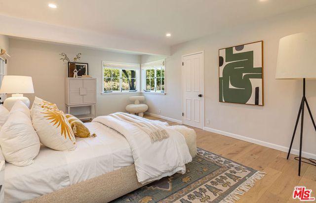 1756 Correa Way, Los Angeles, CA 90049