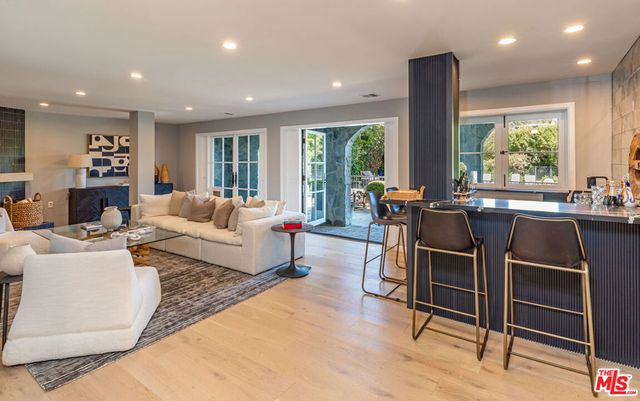 1756 Correa Way, Los Angeles, CA 90049