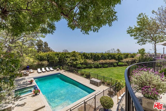 1756 Correa Way, Los Angeles, CA 90049