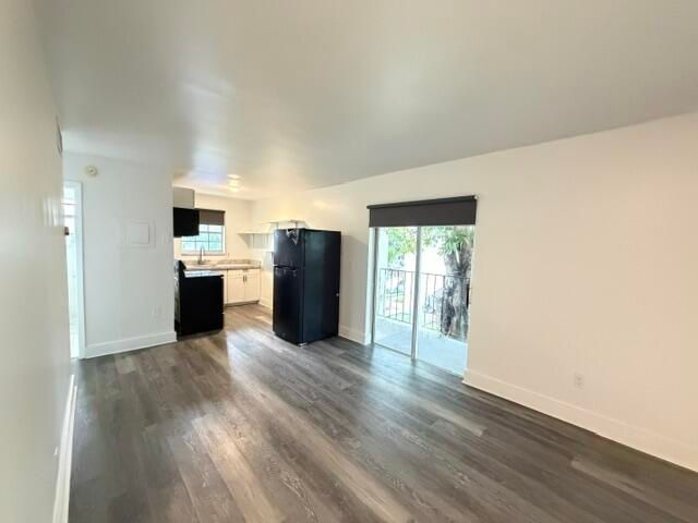 1052 NW 4TH Street 4, Miami, FL 33128