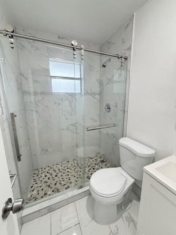1052 NW 4TH Street 4, Miami, FL 33128