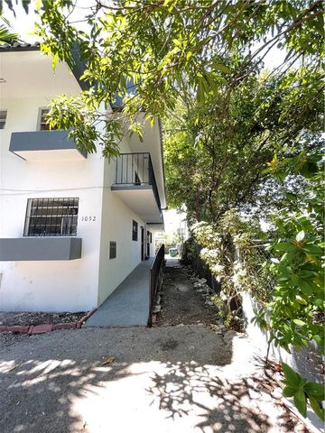 1052 NW 4TH Street 4, Miami, FL 33128