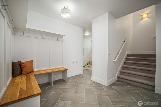 5027 48th Avenue NE, Seattle, WA 98105