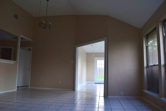 15511 Scenic Haven Drive, Houston, TX 77083