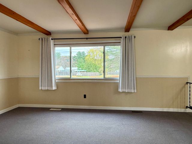 37 Meadow Road, Milton, VT 05468