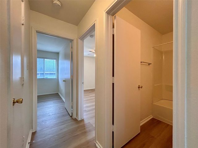 1016 Catalpa ST, Austin, TX 78702