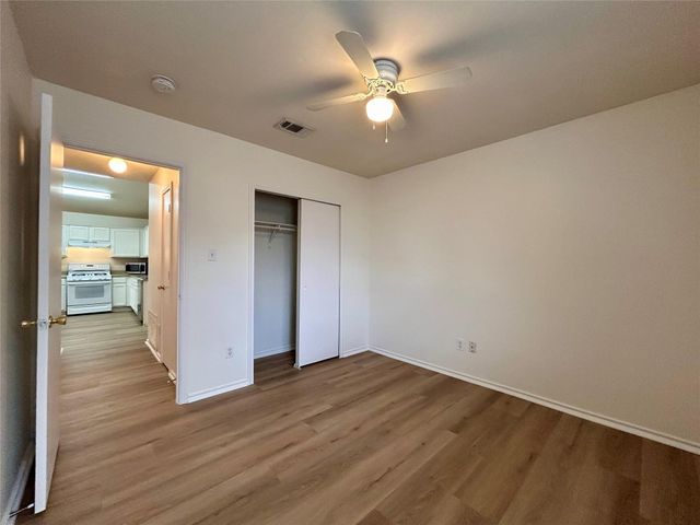 1016 Catalpa ST, Austin, TX 78702