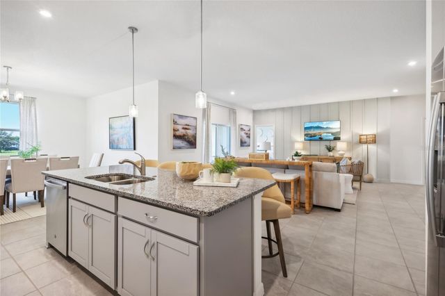 12886 TROVITA DRIVE, Grand Island, FL 32735