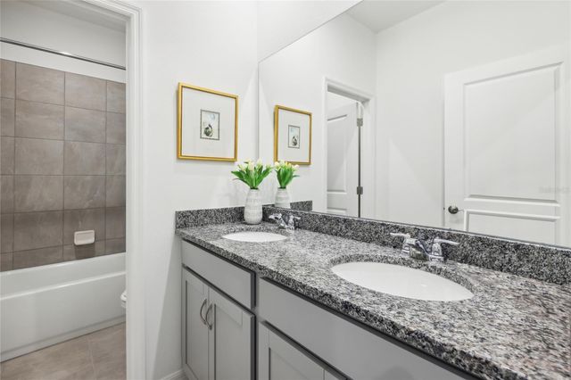 12886 TROVITA DRIVE, Grand Island, FL 32735