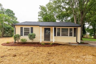 625 Gillsbrook Road, Lancaster, SC 29720