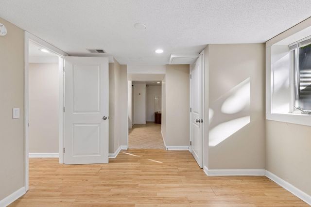1020 Orkla Drive, Golden Valley, MN 55427