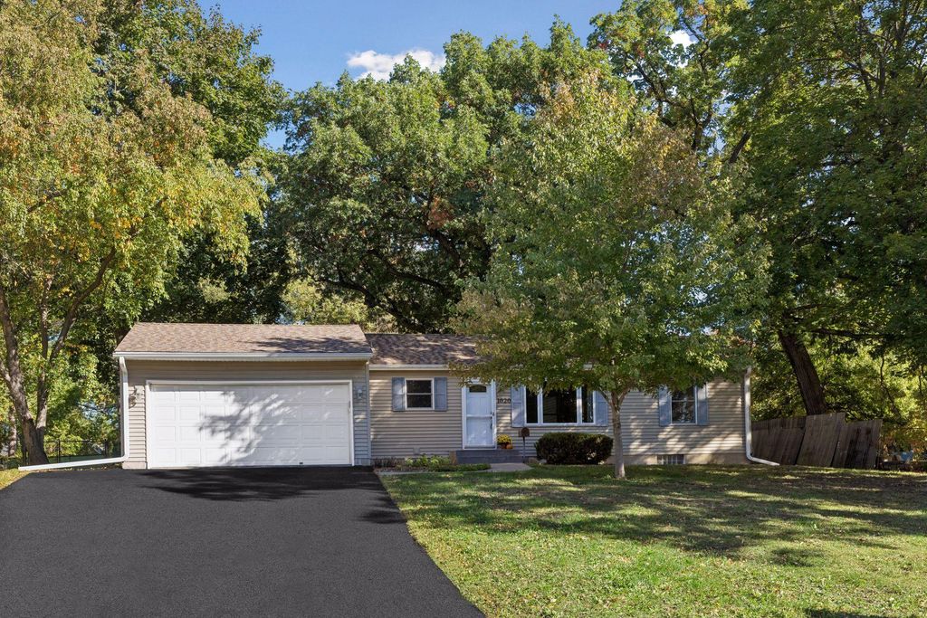 1020 Orkla Drive, Golden Valley, MN 55427 — photo 3