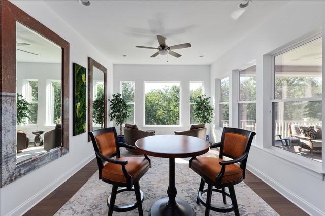 124 NANDINA PL, Lake Frederick, VA 22630