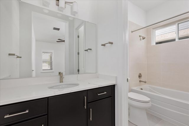 124 NANDINA PL, Lake Frederick, VA 22630