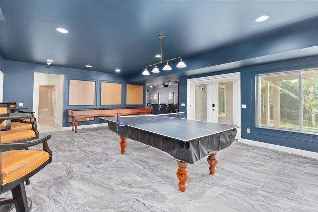 124 NANDINA PL, Lake Frederick, VA 22630