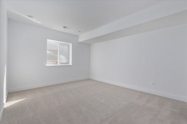 124 NANDINA PL, Lake Frederick, VA 22630