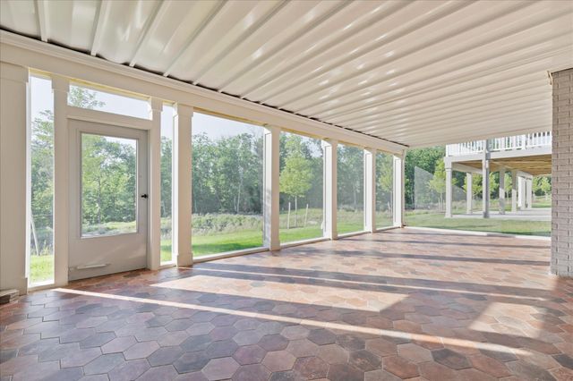 124 NANDINA PL, Lake Frederick, VA 22630