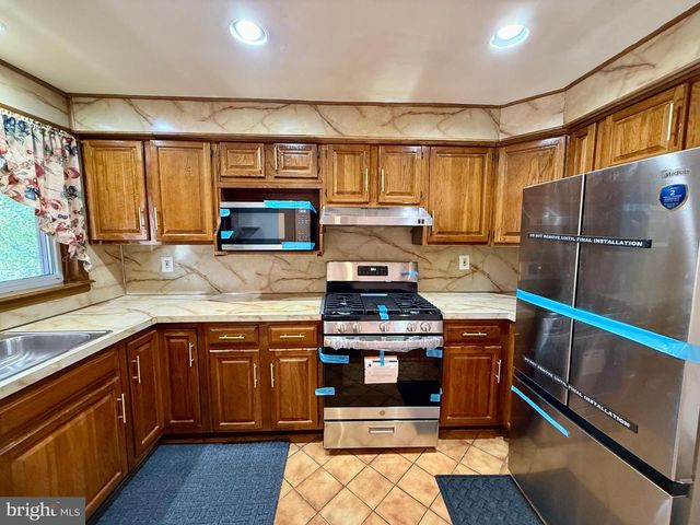 1106 E HORTTER ST, Philadelphia, PA 19150