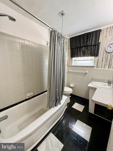 1106 E HORTTER ST, Philadelphia, PA 19150